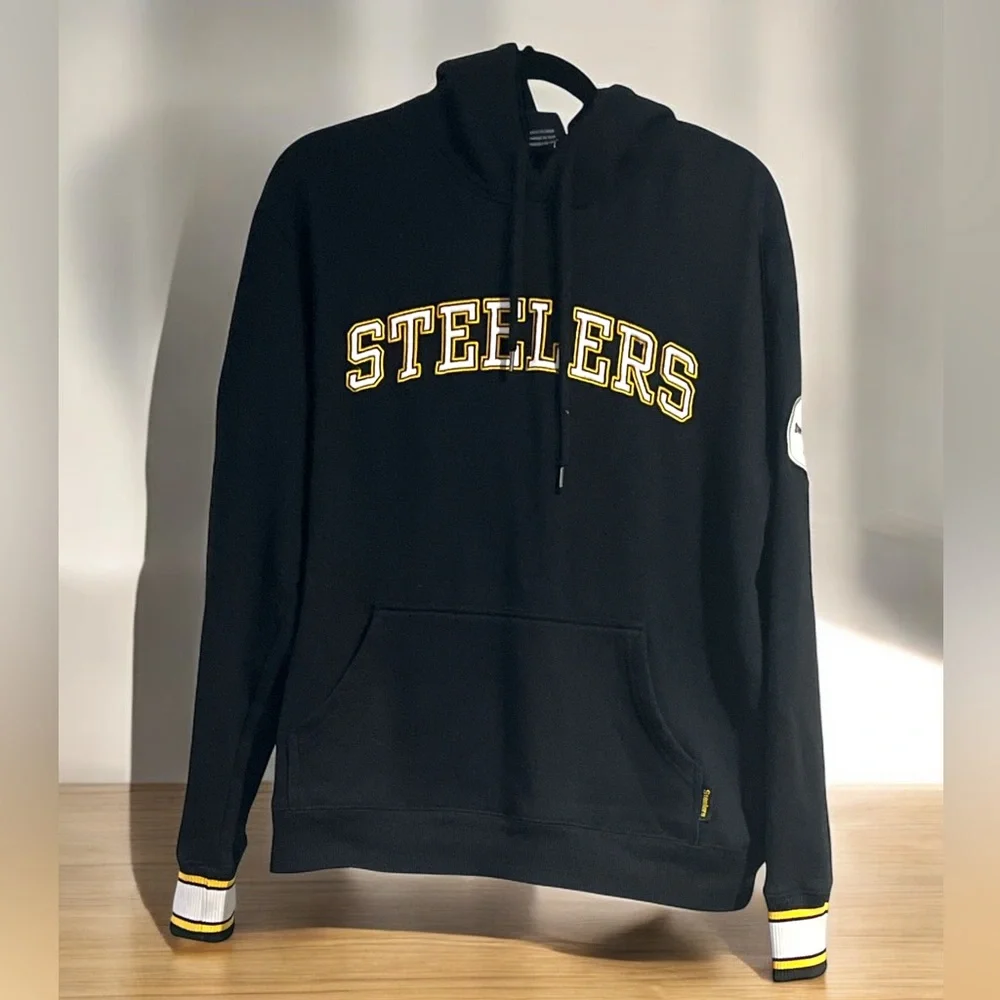 Pittsburgh Steelers NFL Men’s Logo Pullover Hoodie Size M - Picture 2 of 5
